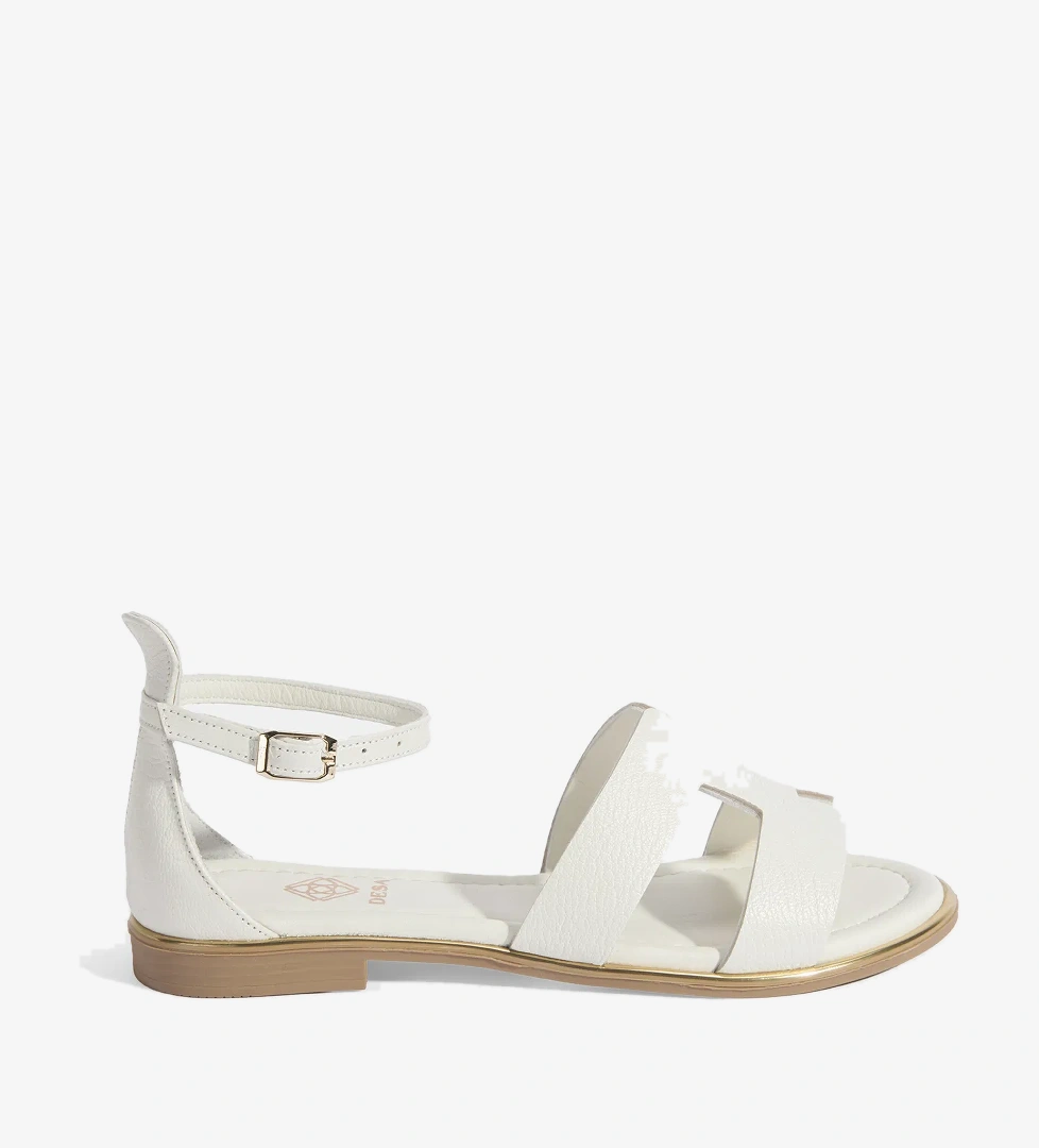 Kadın Beyaz Ayarlanabilir Tokalı Deri Sandalet