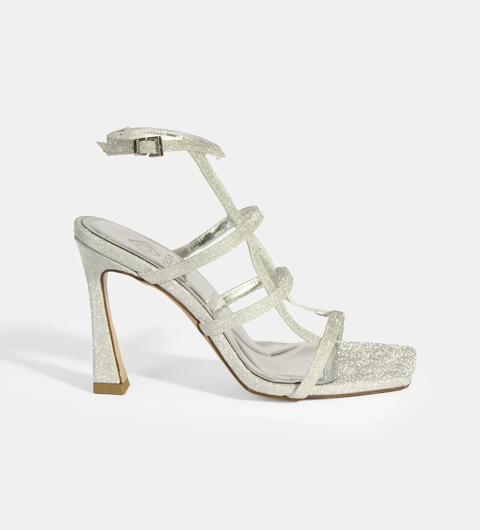 Kadın Gümüş Toka Detaylı Topuklu Abiye Sandalet - Görsel 1