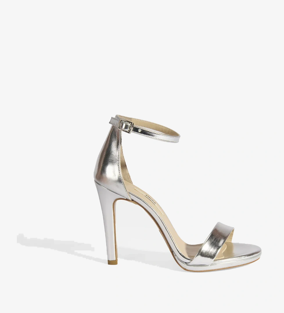 Desa Kadın Gümüş Topuklu Abiye Sandalet model görseli