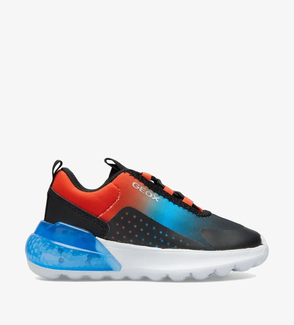 Fashfed Geox Activart Illuminus Çocuk Siyah Spor Ayakkabı model görseli