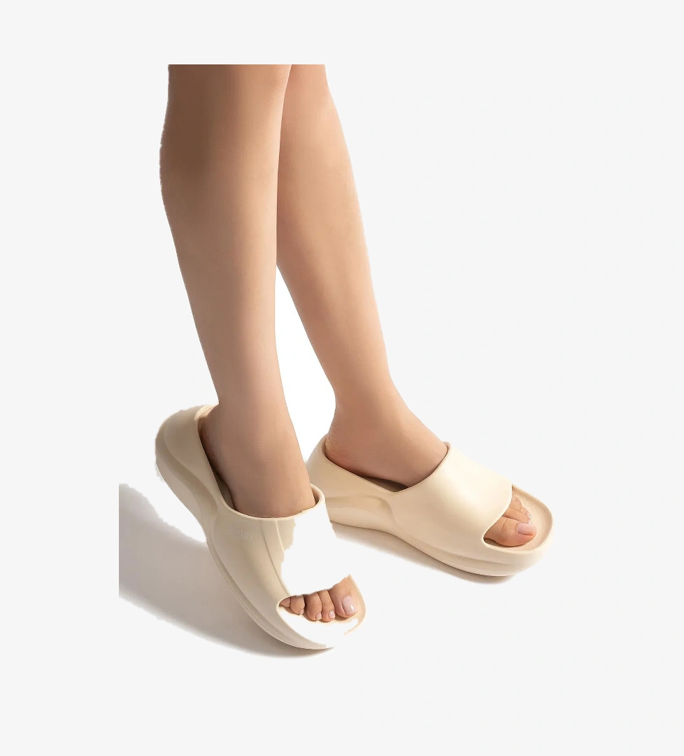 Twigy Renata Kadın Terlik Bej 36/40 model görseli