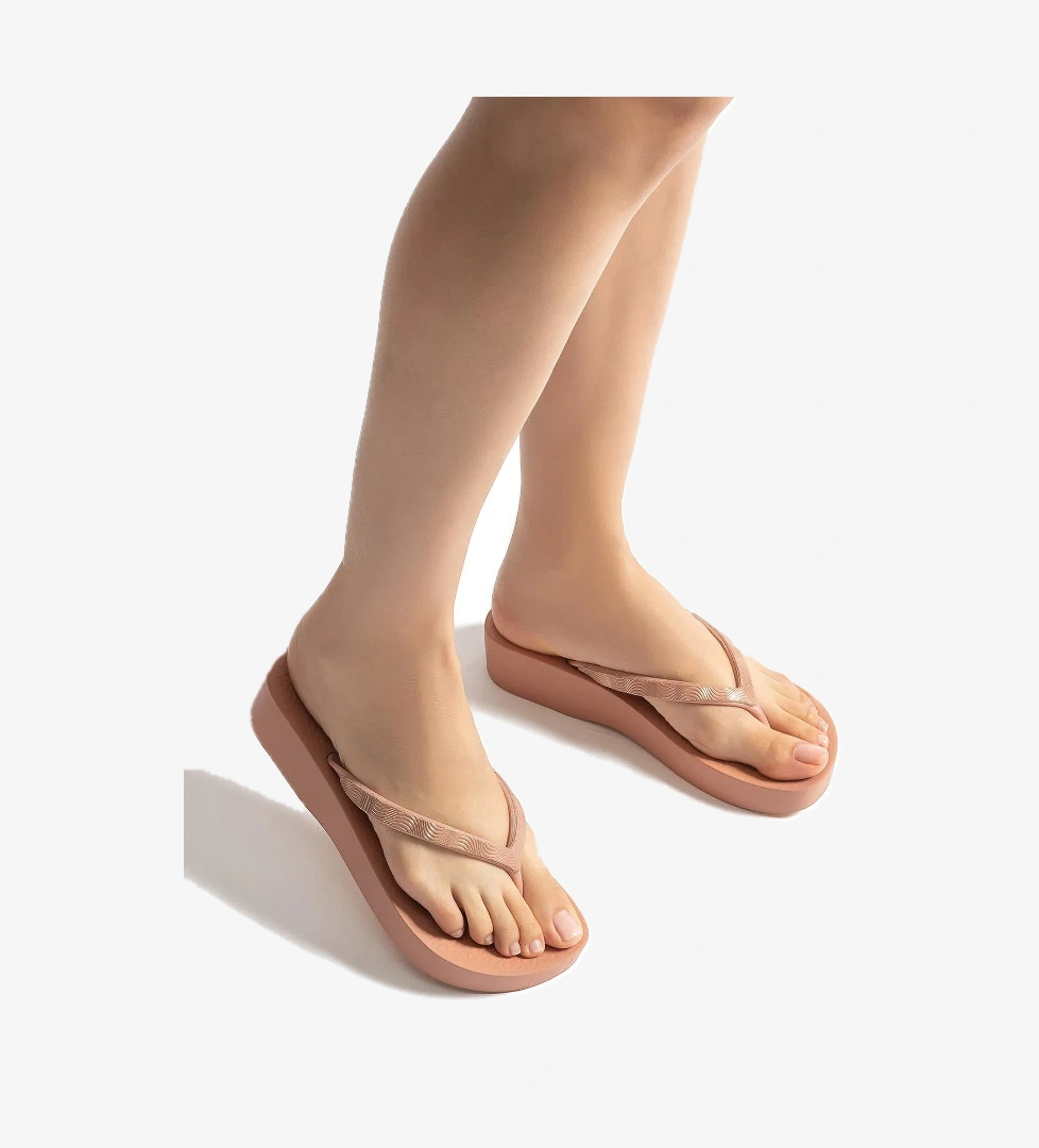 Ipanema Mesh X Kadın Parmak Arası Terlik Pudra 35/40 model görseli