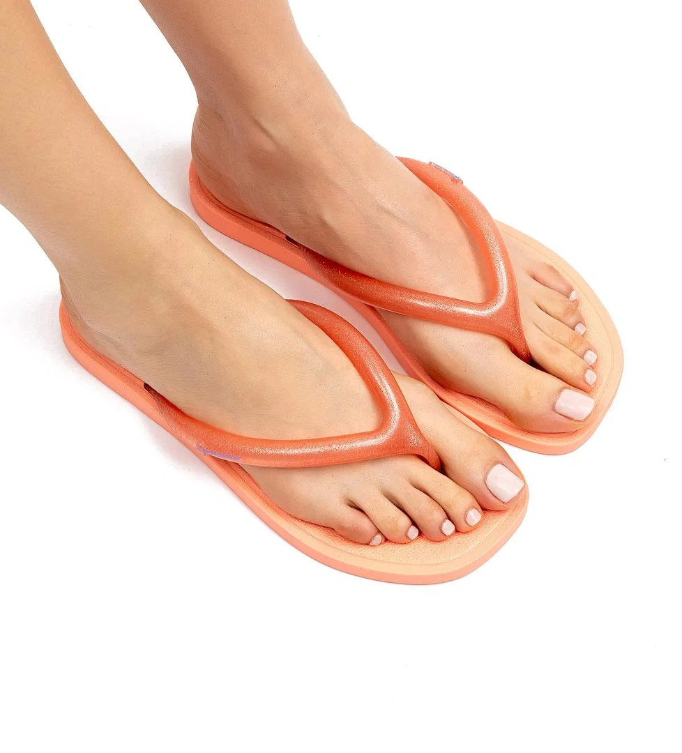 Ipanema Puffer Day Kadın Parmak Arası Terlik Pembe 35/42 model görseli