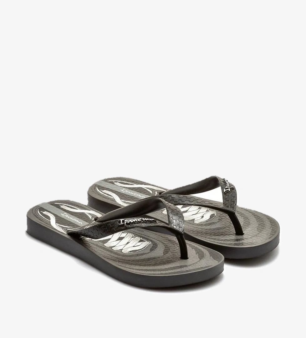 Ipanema Cls IV Çocuk Parmak Arası Terlik Gri Siyah 25/34 model görseli
