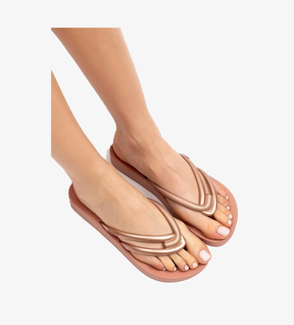 Ipanema Comfy Kadın Parmak Arası Terlik Pudra 35/42 model görseli