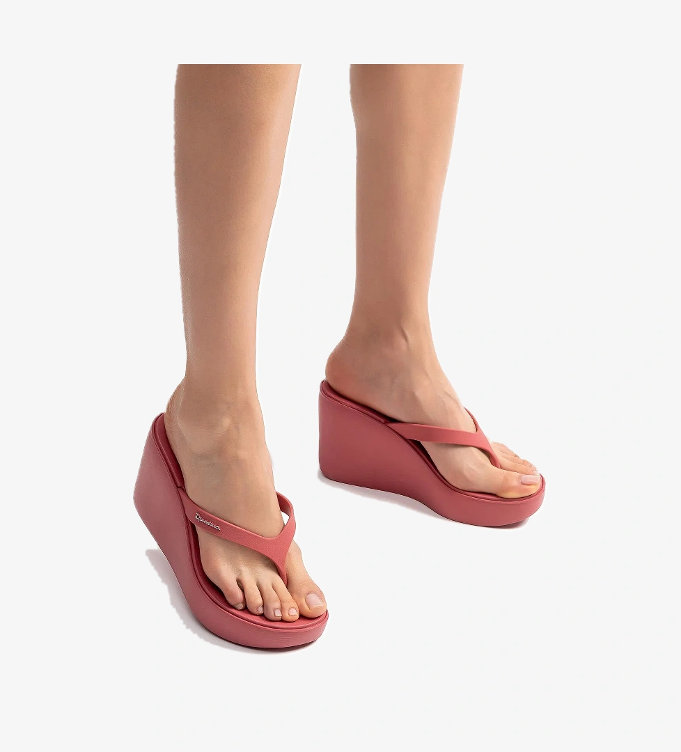 Ipanema High Fashion Thong Kadın Parmak Arası Terlik Pudra 35/40 model görseli