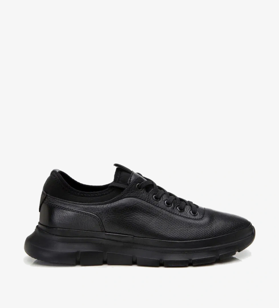 Erkek Deri Siyah Ultra Hafif Tabanlı Spor Ayakkabı - Görsel 1