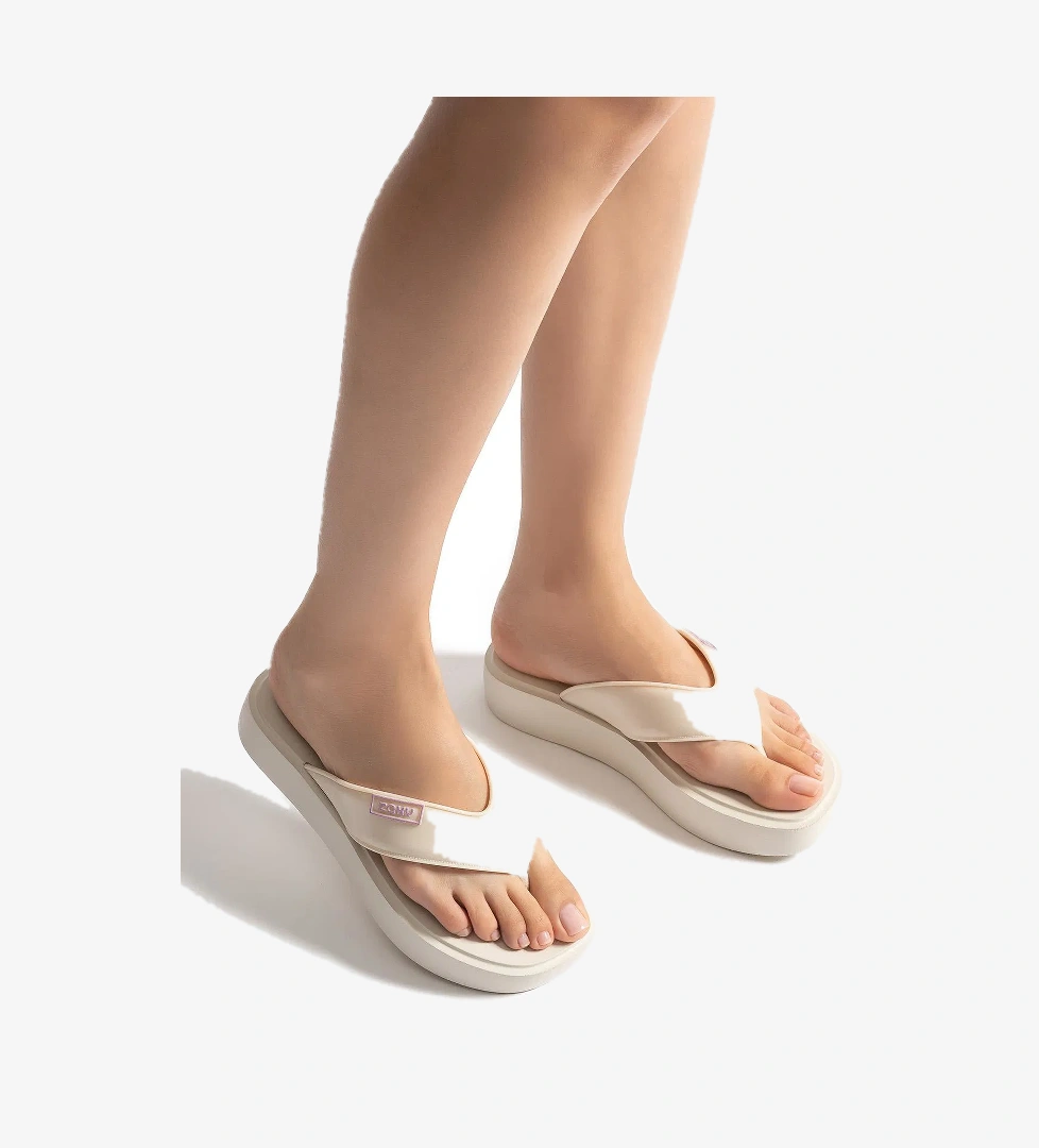 Zaxy Trend Kadın Parmak Arası Terlik Bej 35/42 model görseli