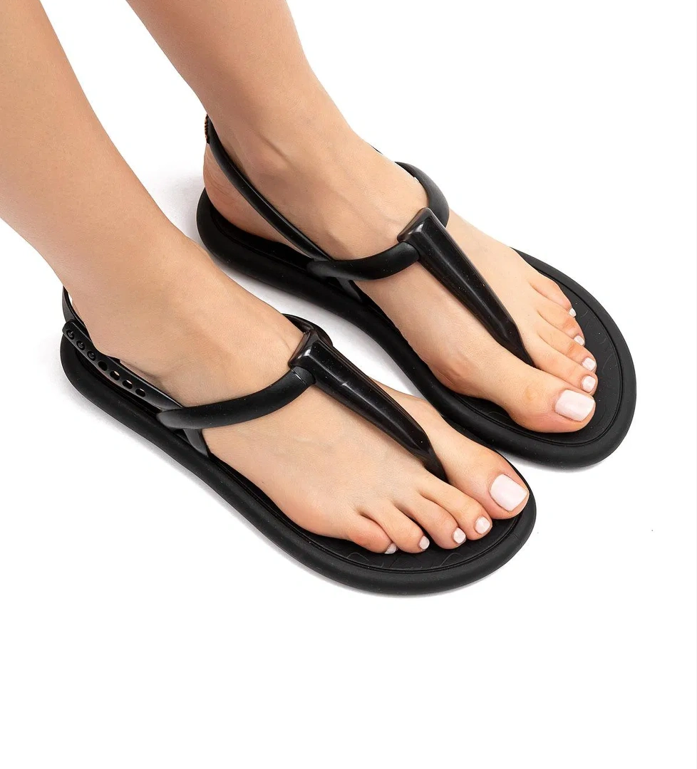 Ipanema Glossy Kadın Sandalet Siyah 35/42 model görseli
