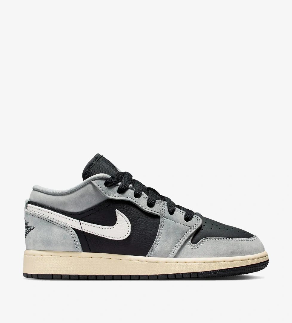 Jordan Air 1 Low SE Genç Çocuk Gri Spor Ayakkabı