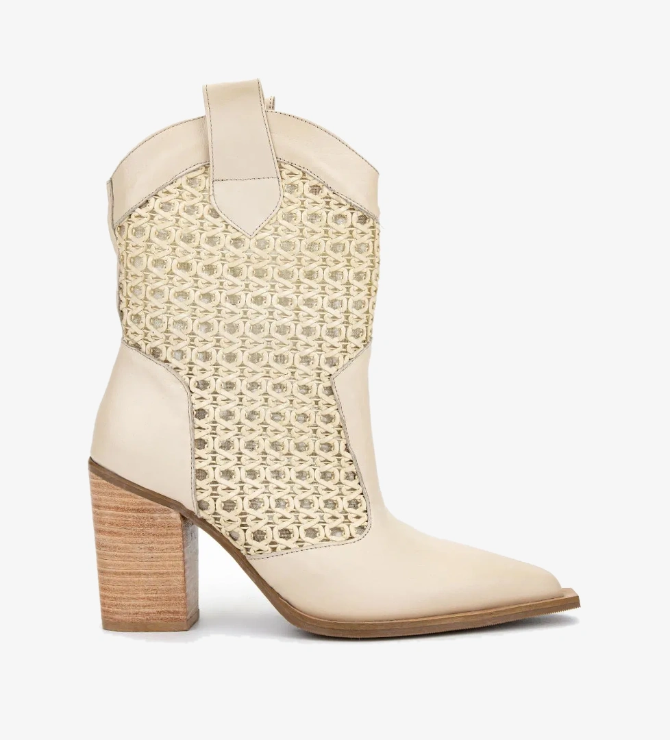 Valmenti Valmenti Kadın Deri &amp; Tekstil Bej Topuklu Çizme model görseli