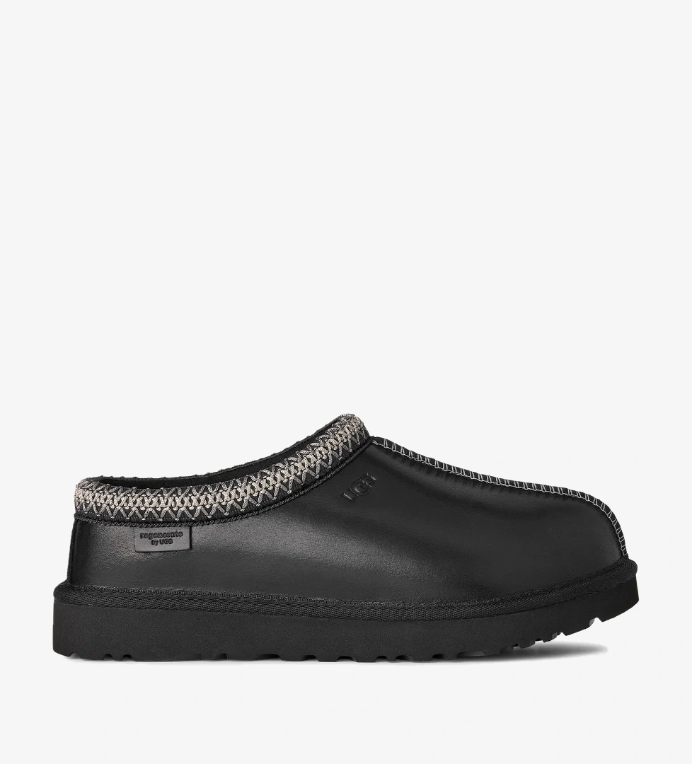 Ugg UGG Tasman Leather Regen Kadın Siyah Bot model görseli