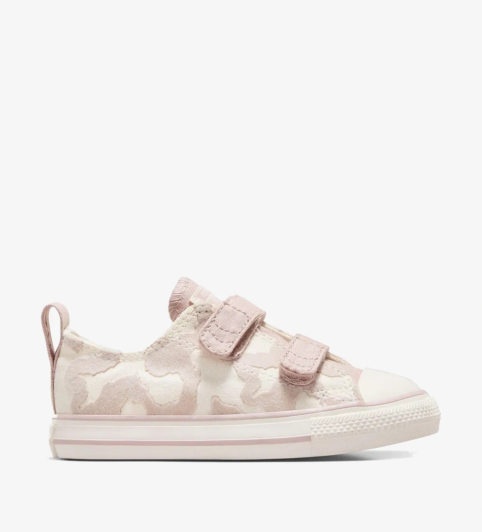 Converse Converse Chuck Taylor All Star 2V Çocuk Pembe Sneaker model görseli