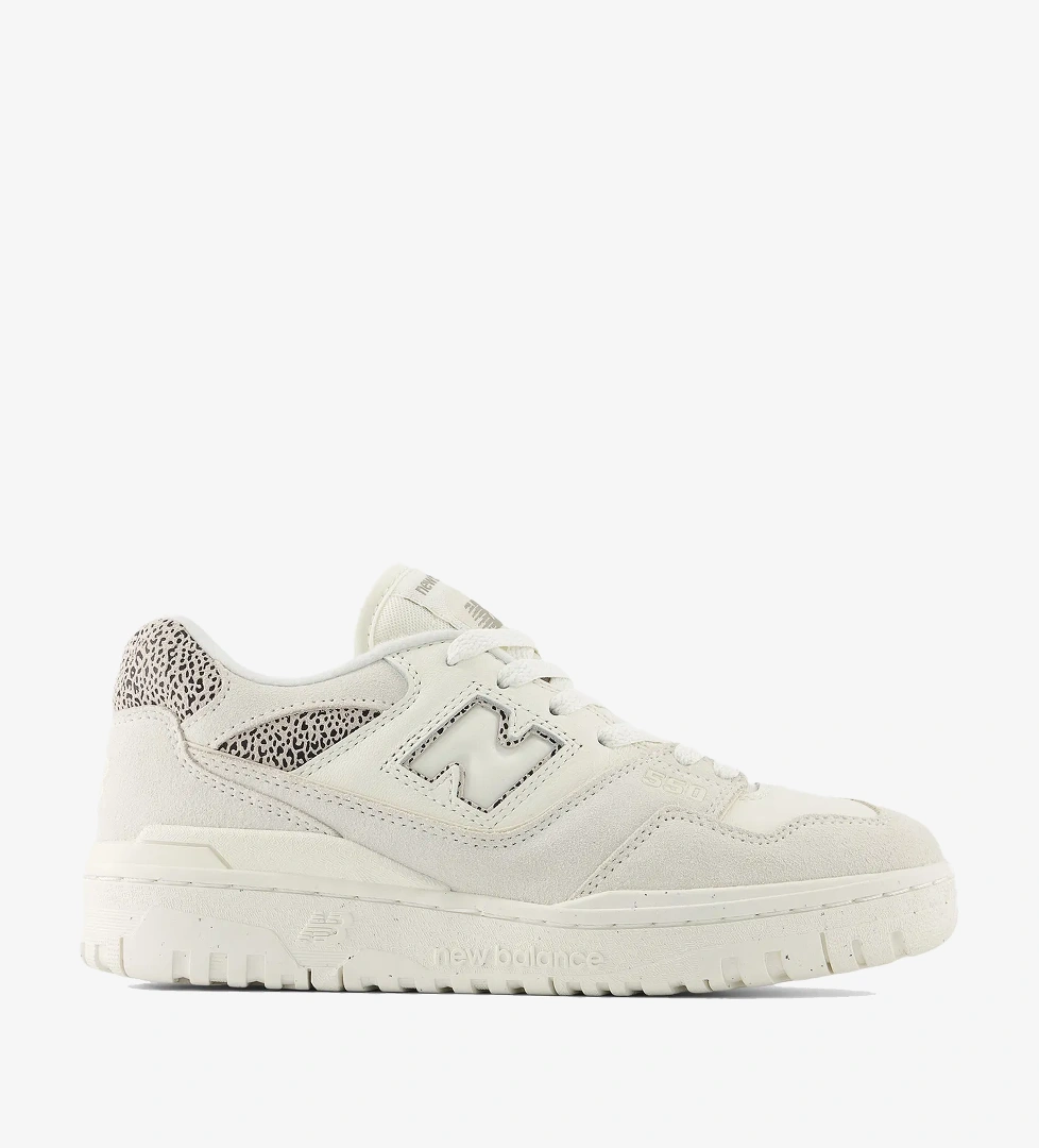 New Balance 550 Lifestyle Kadın Beyaz Spor Ayakkabı - Görsel 1