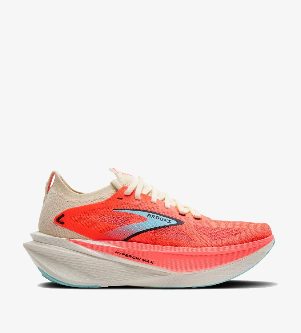 Brooks Brooks Hyperion Max 3 Kadın Turuncu Koşu Ayakkabısı model görseli
