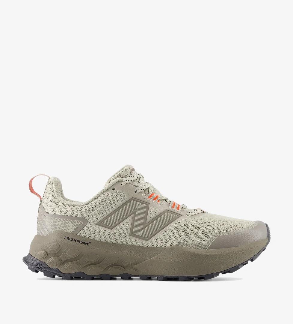 New Balance Garoe Kadın Bej Koşu Ayakkabısı - Görsel 1