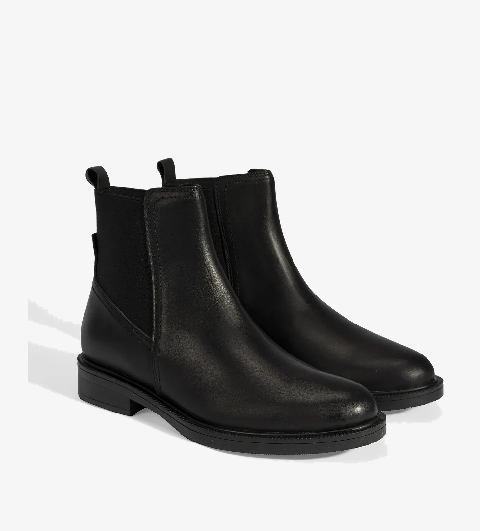 Kadın Siyah Lastik Detaylı Deri Bot