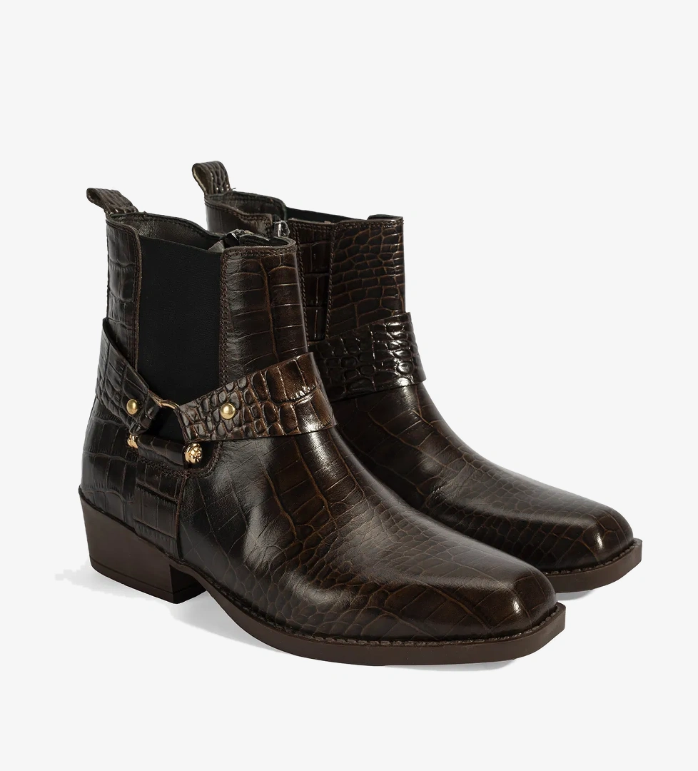 Desa Kadın Kahve Kroko Baskılı Lastik Detaylı Deri Bot model görseli