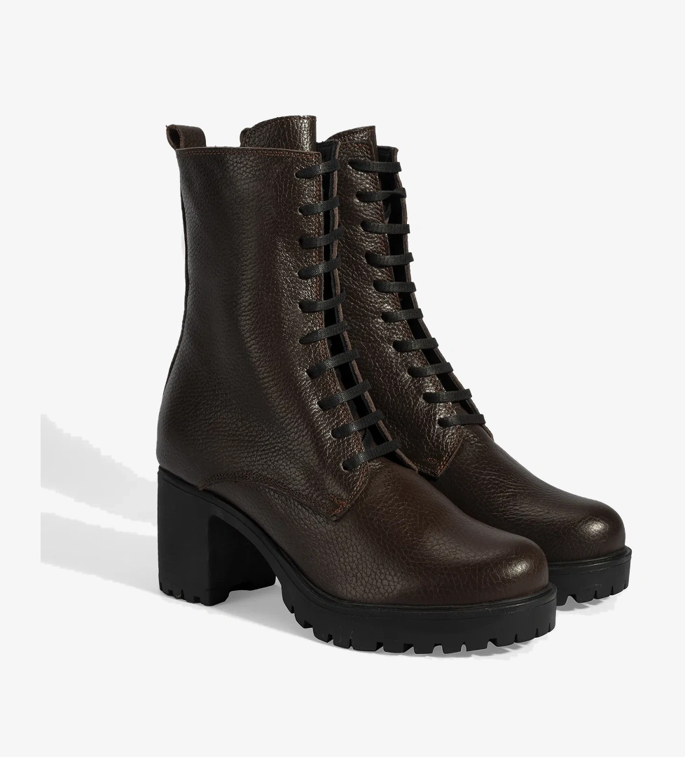 Kadın Kahve Bağcıklı Kalın Topuklu Deri Bot - Görsel 1