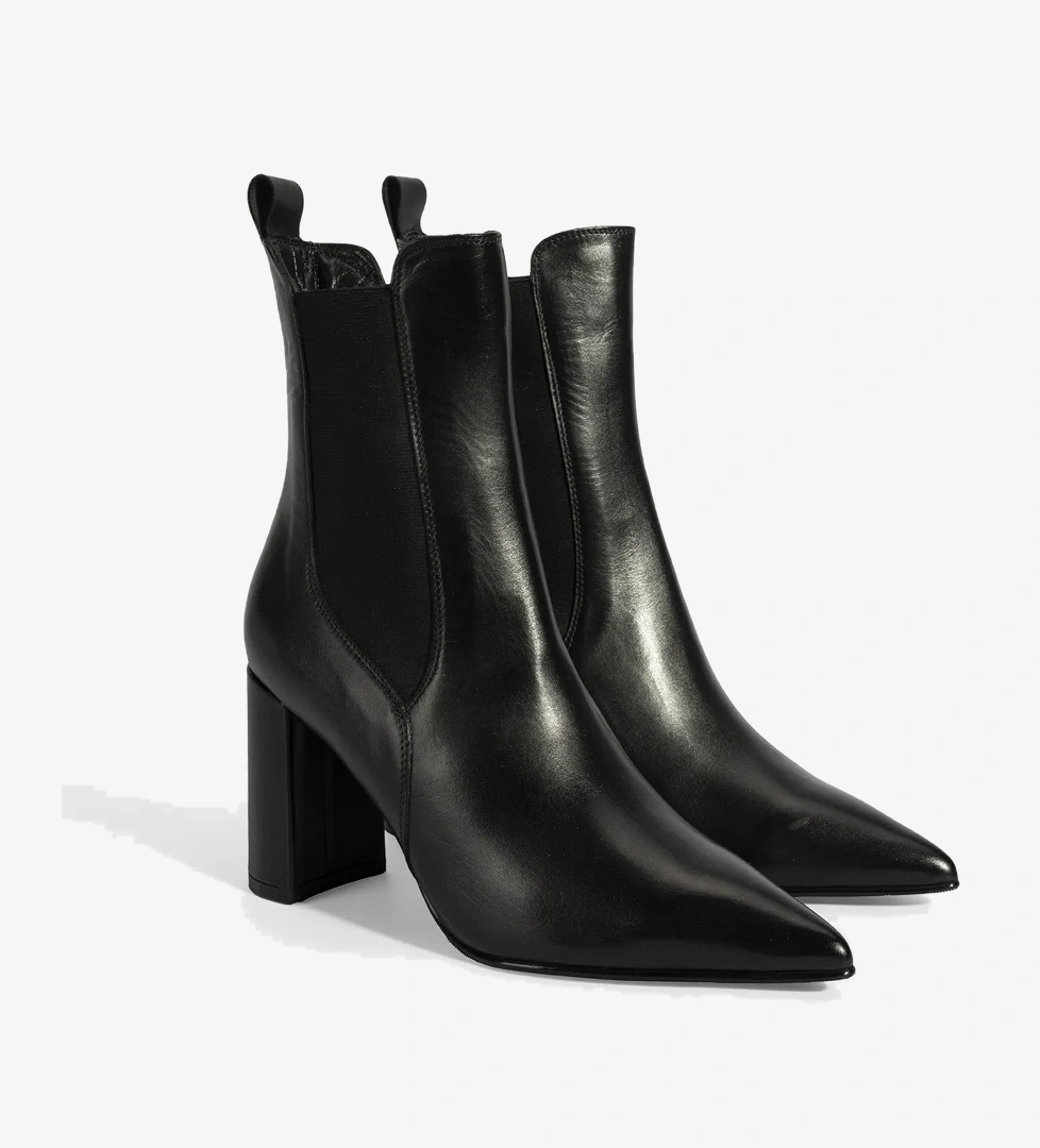 Kadın Siyah Lastikli Topuklu Deri Bot