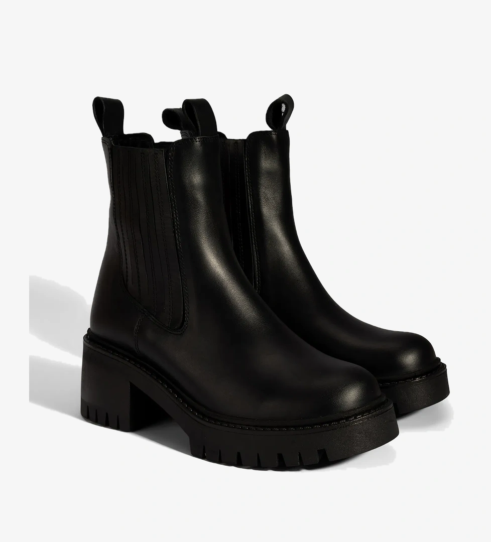 Kadın Siyah Lastikli Topuklu Deri Chelsea Bot - Görsel 1