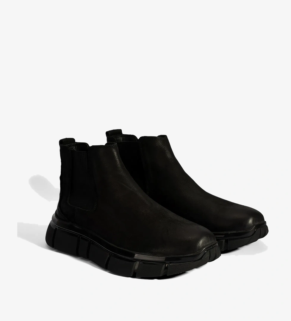 Desa Erkek Siyah Lastik Detaylı Nubuk Deri Bot model görseli