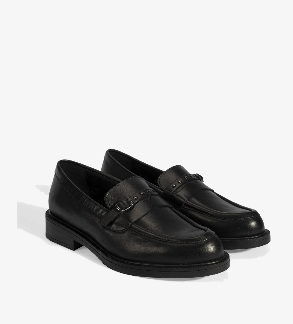 Kadın Siyah Metal Toka Detaylı Deri Loafer - Görsel 1