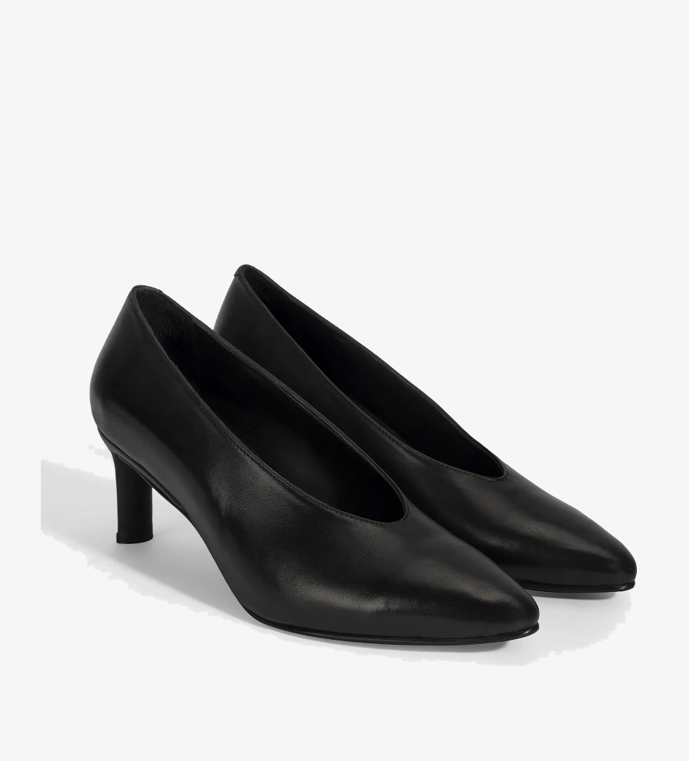 Kadın Siyah Klasik Topuklu Deri Ayakkabı
