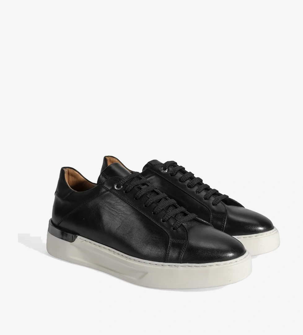 Desa Erkek Lacivert Siyah Bağcıklı Deri Günlük Ayakkabı model görseli