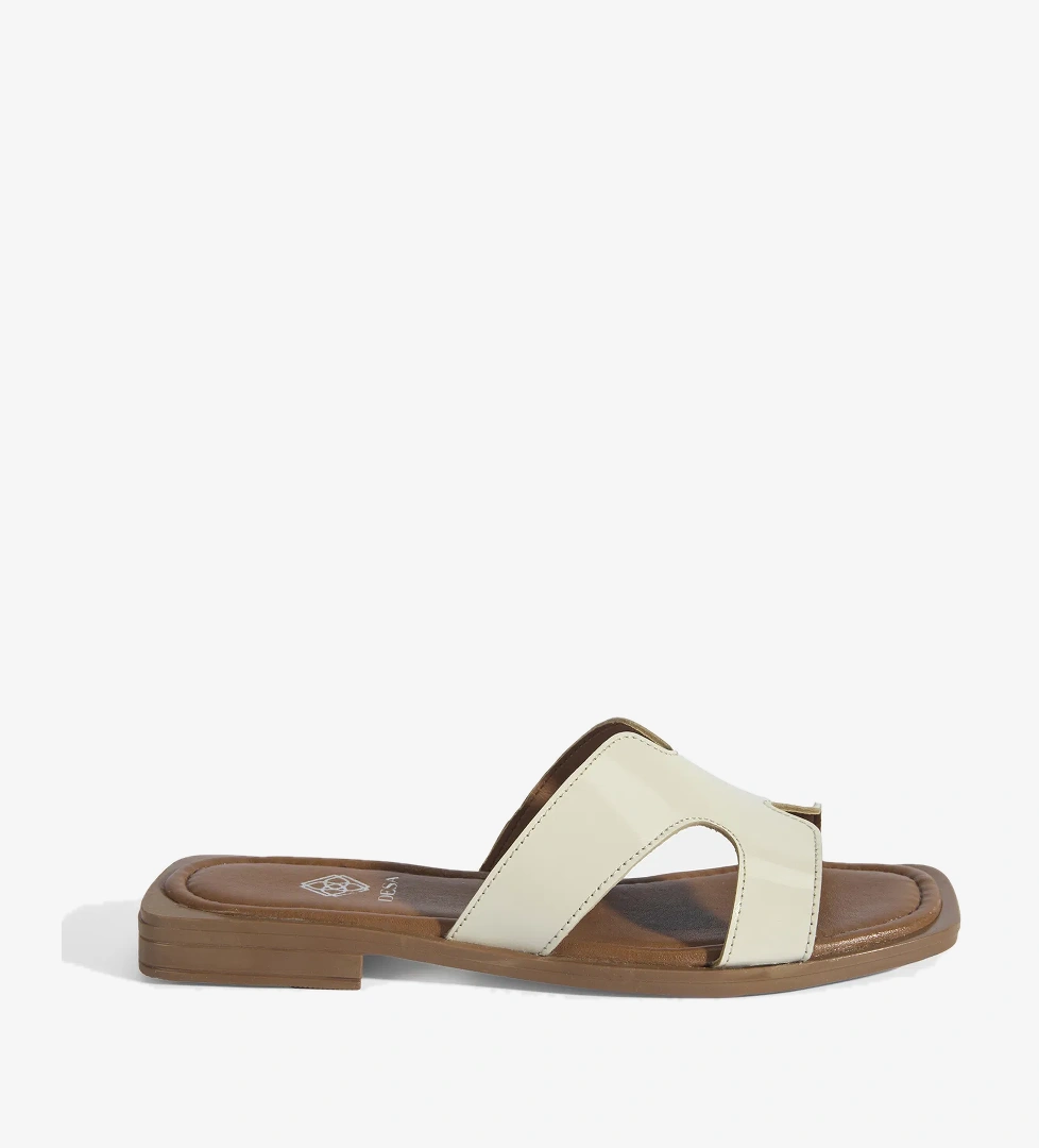 Kadın Bej Rugan Terlik - Görsel 1