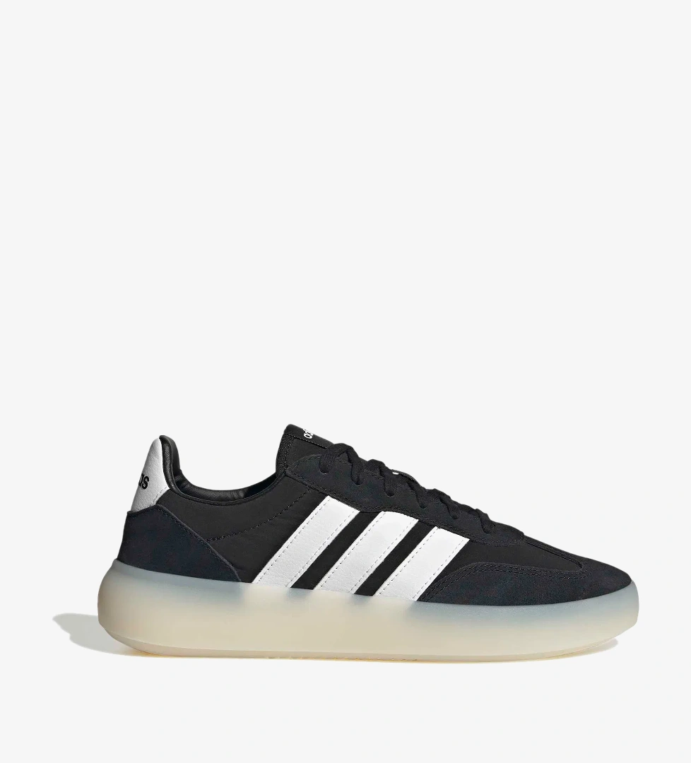 Adidas adidas Barreda Decode Kadın Siyah Spor Ayakkabı model görseli