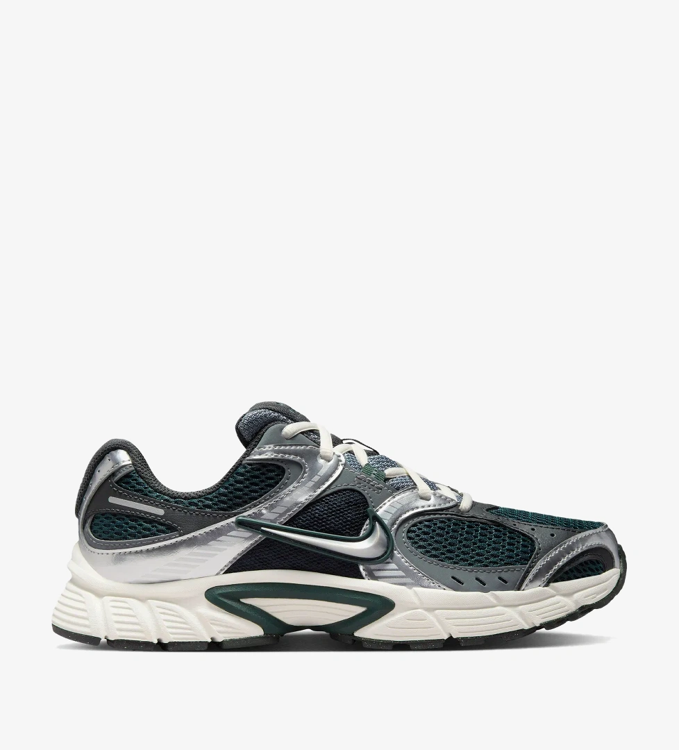 Nike V5 RNR Kadın Yeşil Spor Ayakkabı