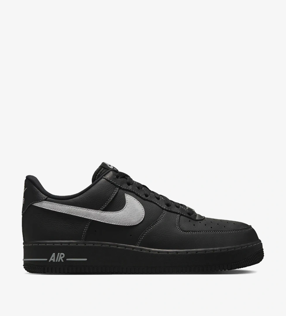 Nike Air Force 1 '07 LV8 Erkek Siyah Spor Ayakkabı - Görsel 1