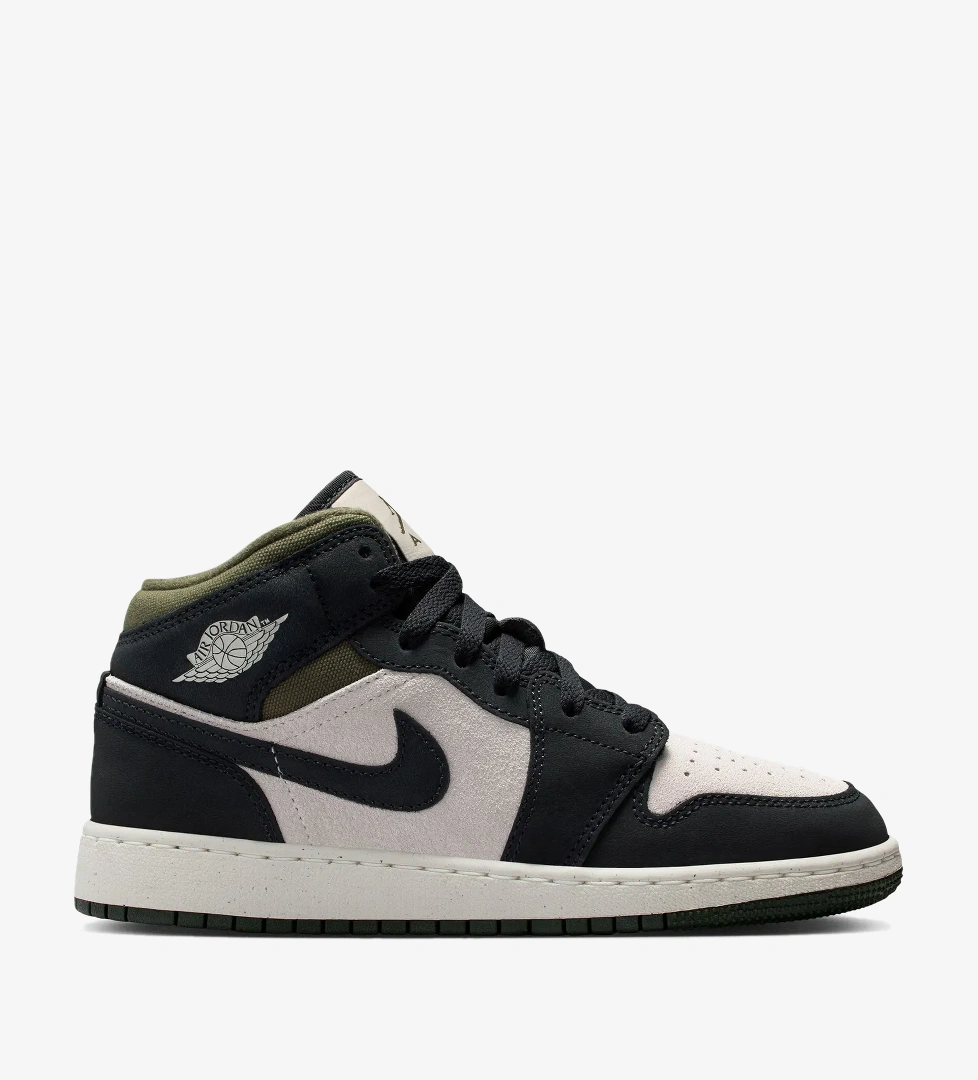 Jordan Air 1 Mid SE Genç Çocuk Siyah Spor Ayakkabı - Görsel 1