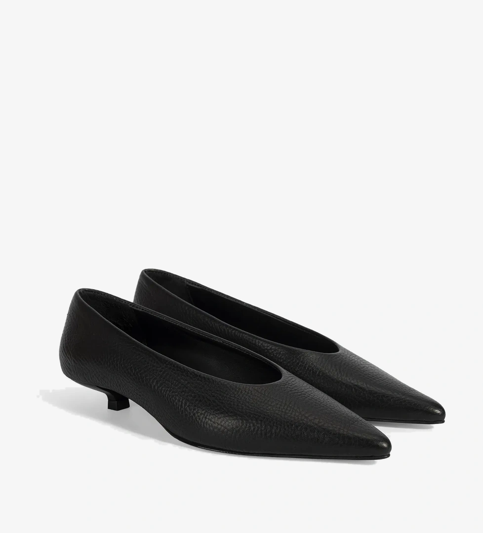 Kadın Siyah İnce Kısa Topuklu Deri Ayakkabı