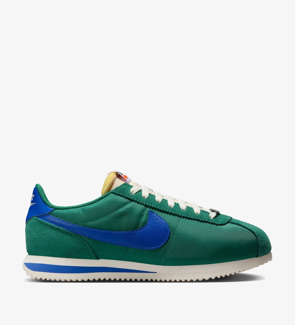 Nike Nike Cortez Kadın Yeşil Spor Ayakkabı model görseli