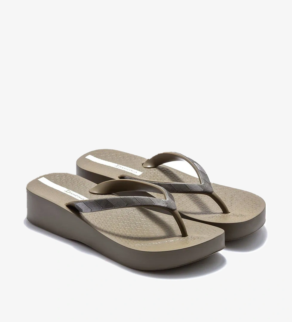 Ipanema Mesh VIII Kadın Parmak Arası Terlik Yeşil 35/40 model görseli