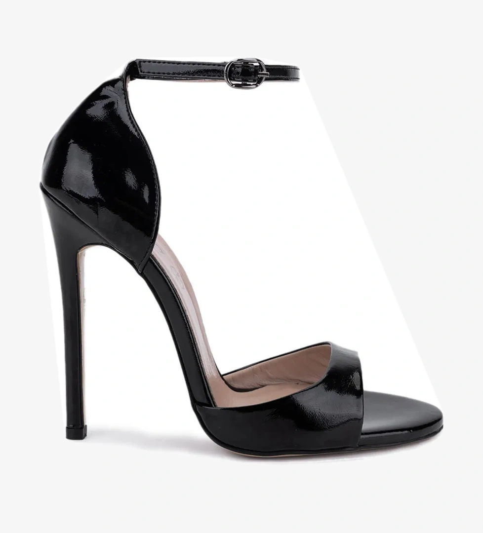 Tamer Tanca Tamer Tanca Kadın Hakiki Deri Siyah Rugan Topuklu Ayakkabı model görseli