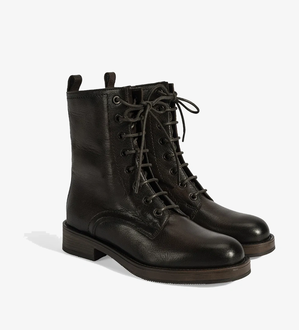 Kadın Kahve Bağcıklı Deri Postal Bot - Görsel 1