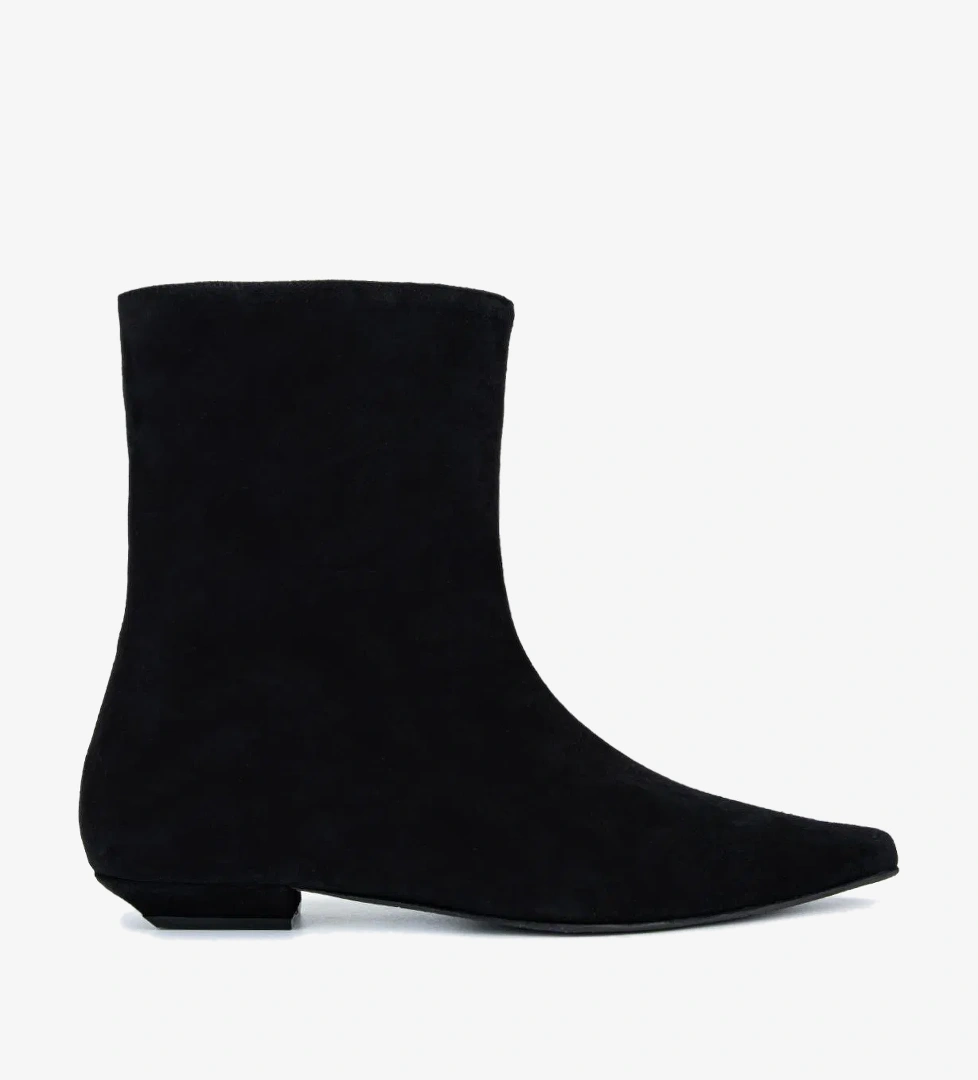 Valmenti Valmenti Kadın Hakiki Deri Siyah Süet Düz Bot model görseli