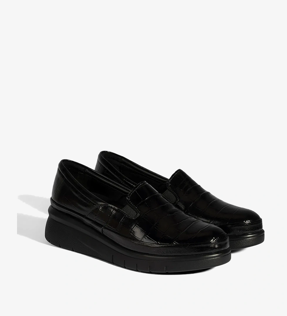 Desa Kadın Siyah DesaComfort Kroko Baskılı Rugan Ayakkabı model görseli