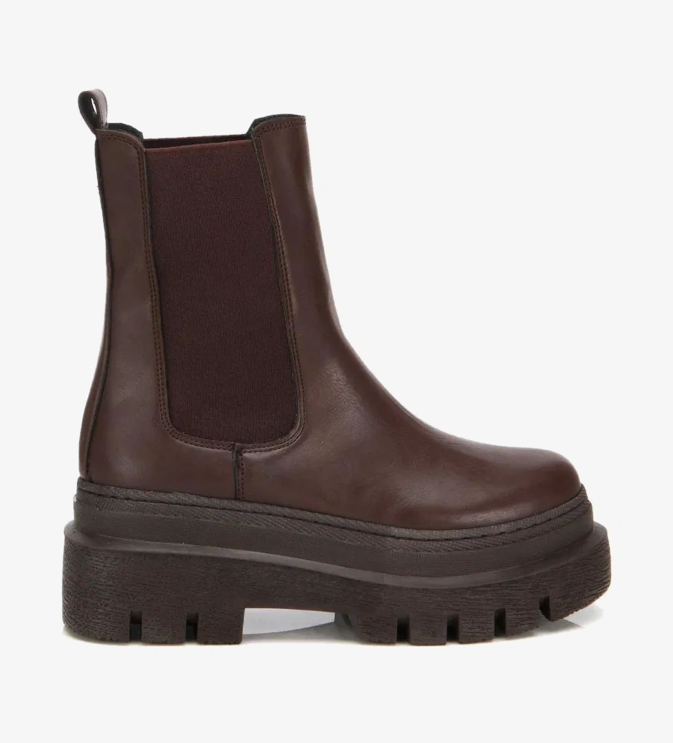 Kadın Kahverengi Lastik Detaylı Kalın Tabanlı Düz Bot