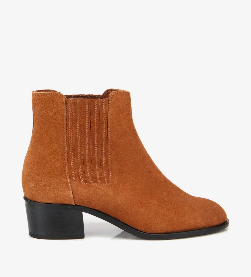 Kadın Süet Deri Taba Lastik Detaylı Bilekte Düz Bot - Görsel 1