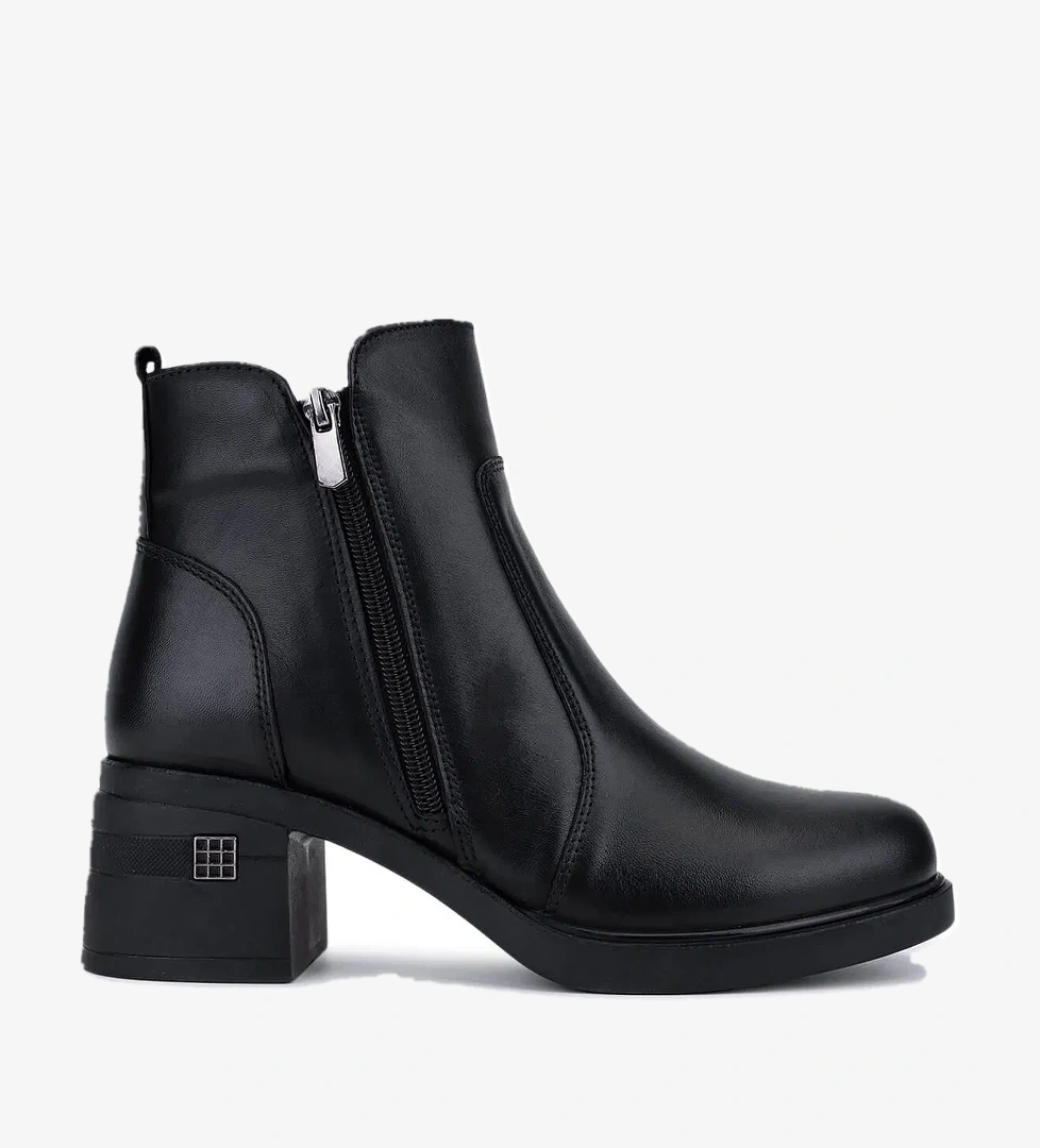 Tamer Tanca Tamer Tanca Kadın Hakiki Deri Siyah Deri Topuklu Bot model görseli