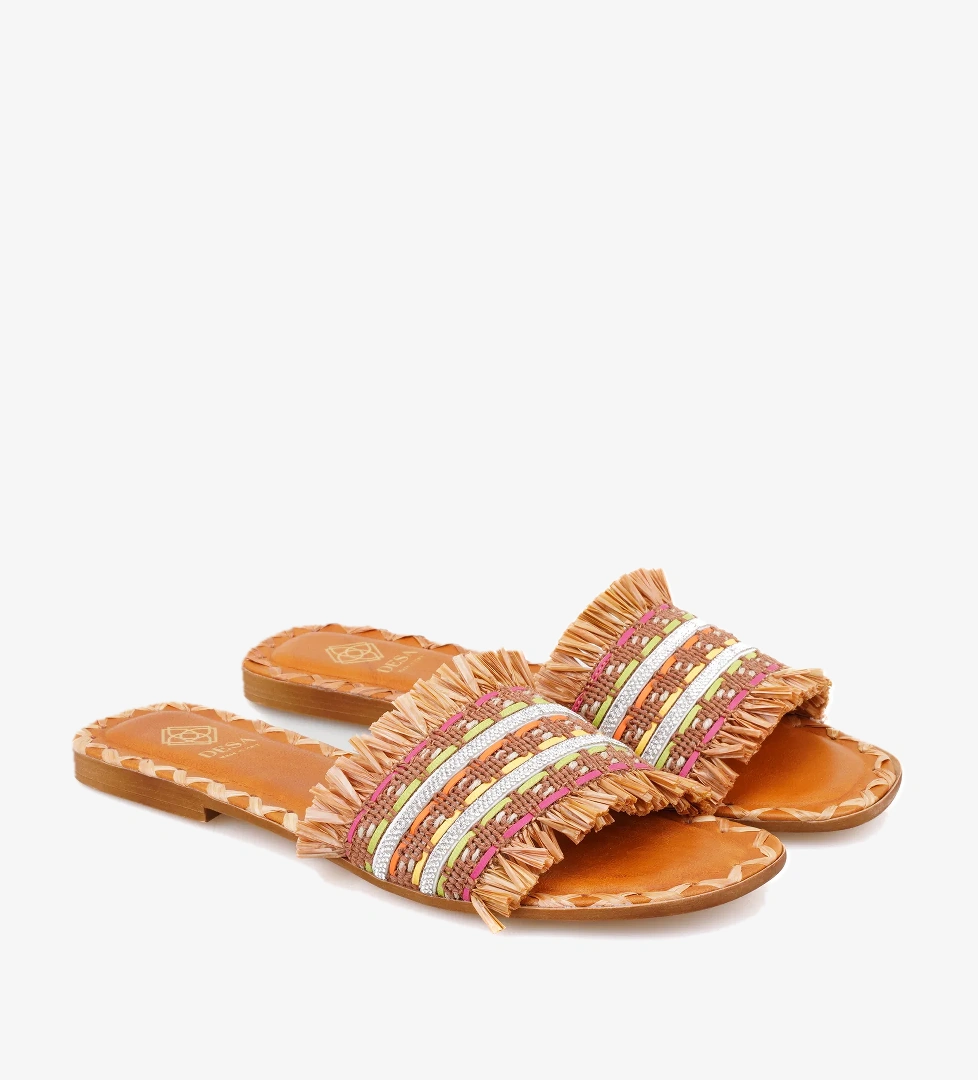 Desa Kadın Pembe Kahve Hasır Örgülü Terlik model görseli