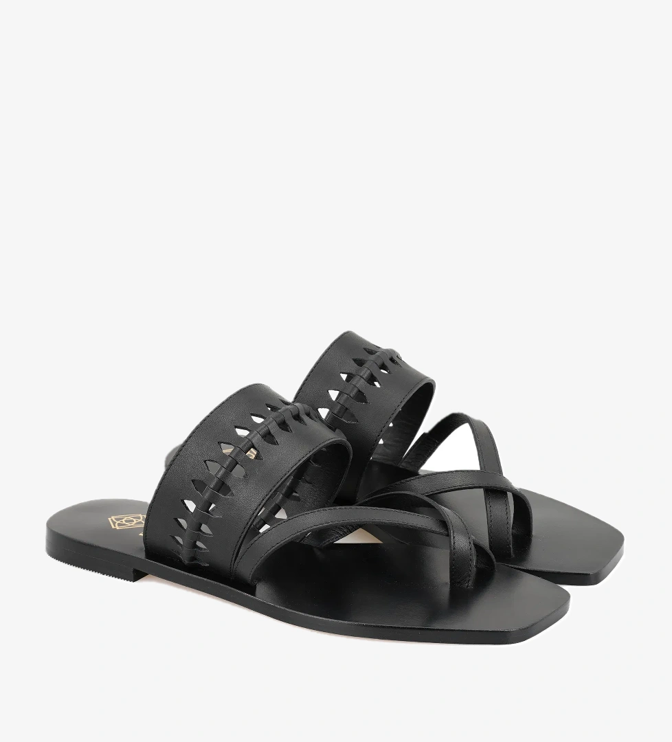 Kadın Siyah Parmak Arası Deri Terlik - Görsel 1