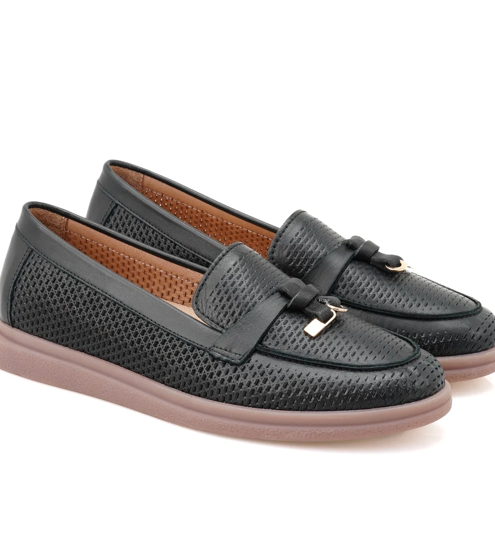 Kadın Siyah Deri Günlük Ayakkabı - Görsel 1