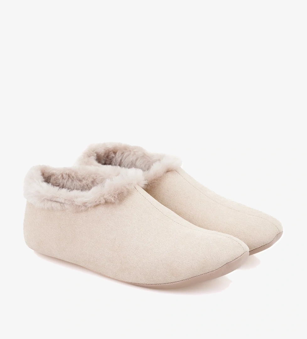 Desa Kadın Fluffy Yünlü Patik model görseli