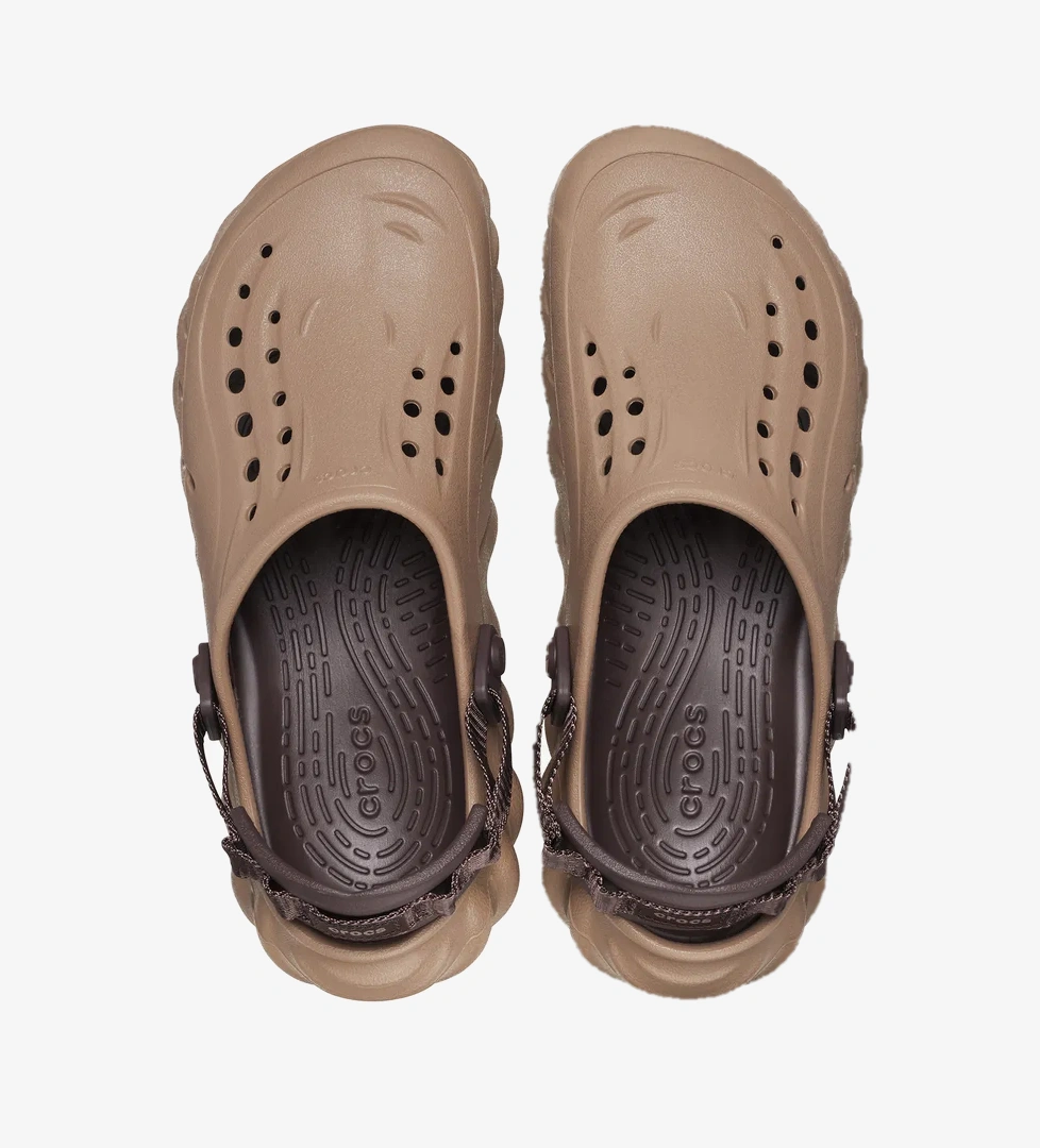 Crocs Echo Unisex Kahverengi Terlik - Görsel 1