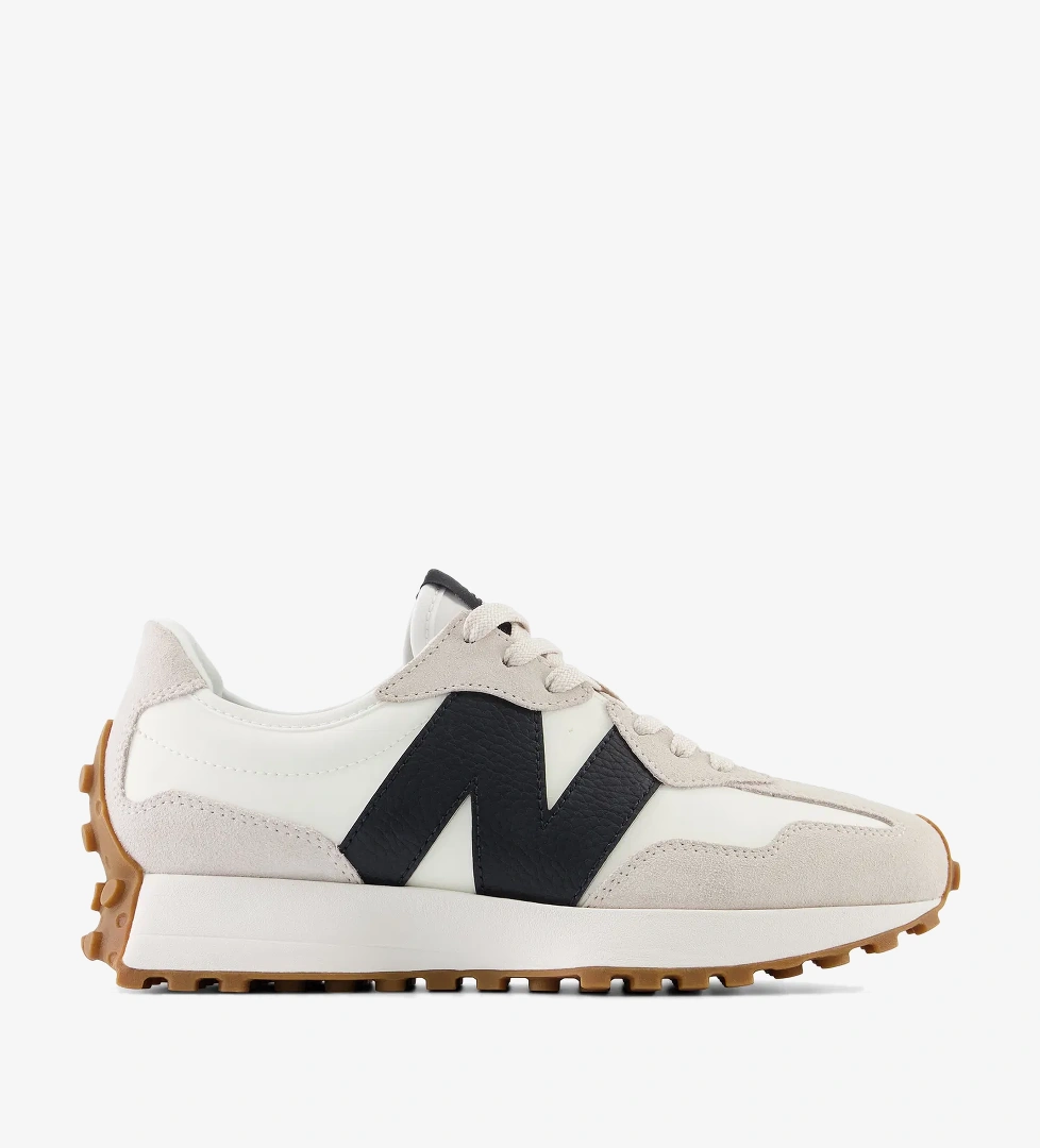 New Balance New Balance 327 Lifestyle Kadın Beyaz Spor Ayakkabı model görseli